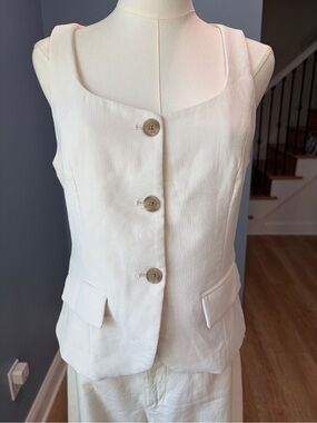 A New Day Ivory Button Front Vest Top Size Small Minimalist Tailored Waistcoat